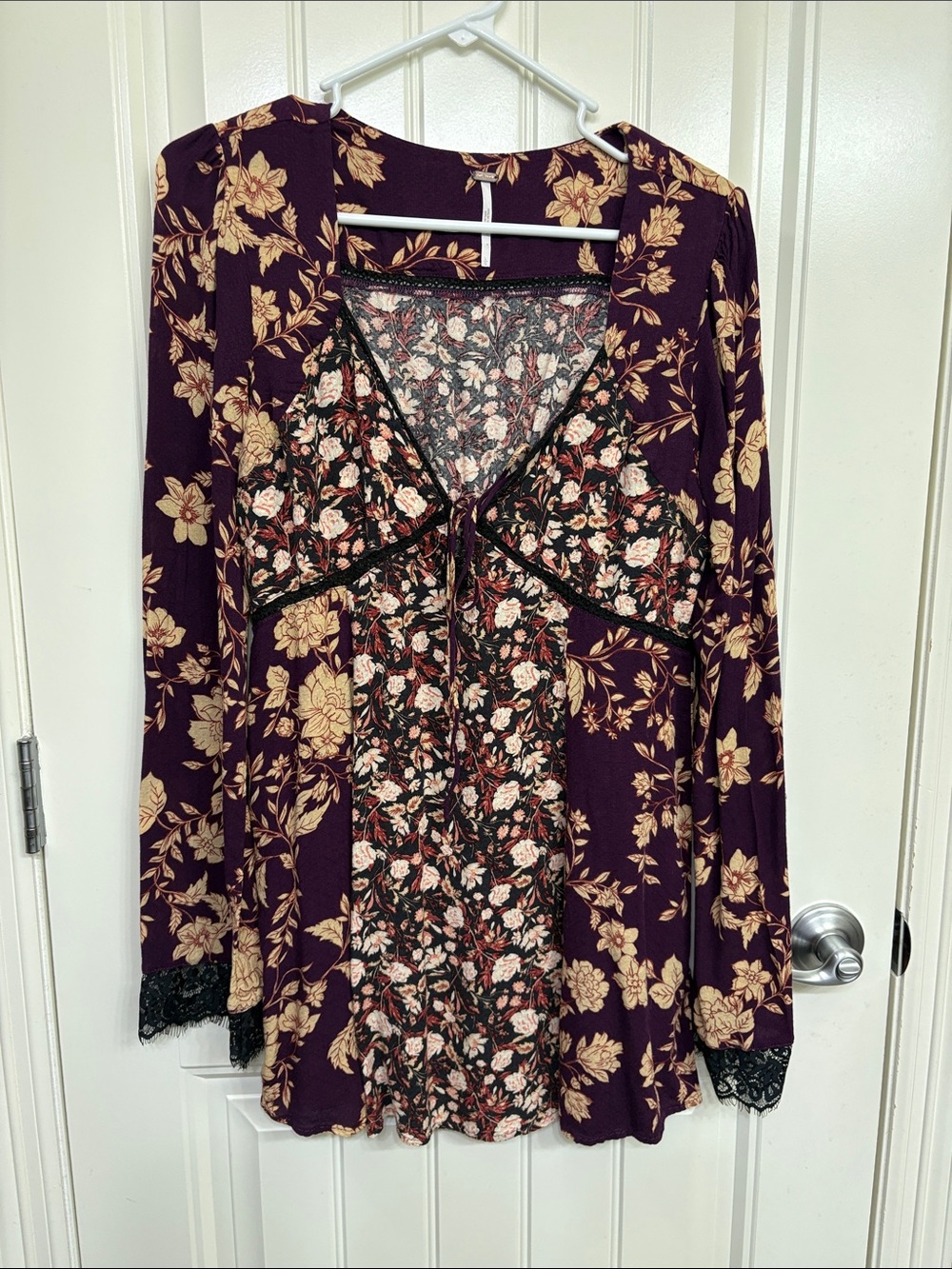 Free People Odette‎ Floral Long Sleeve Tunic Size L